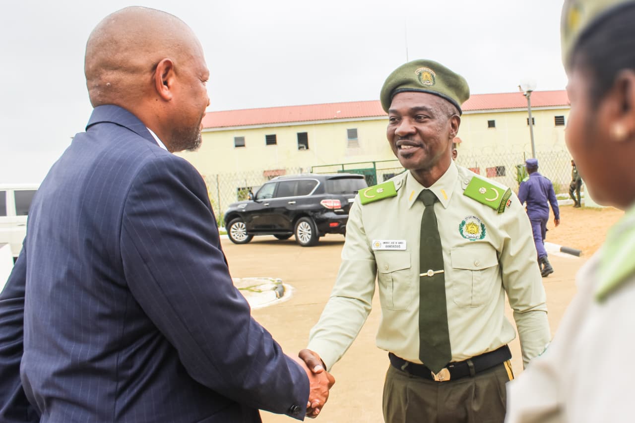 SUB-PROCURADOR GERAL DA REPÚBLICA VISITA ESTABELECIMENTOS PENITENCIÁRIOS DO YABI E CABINDA